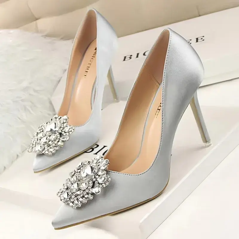 Thumbnail: Rhinestone Women Pumps Stiletto Heels Wedding Shoes Party Shoes Female