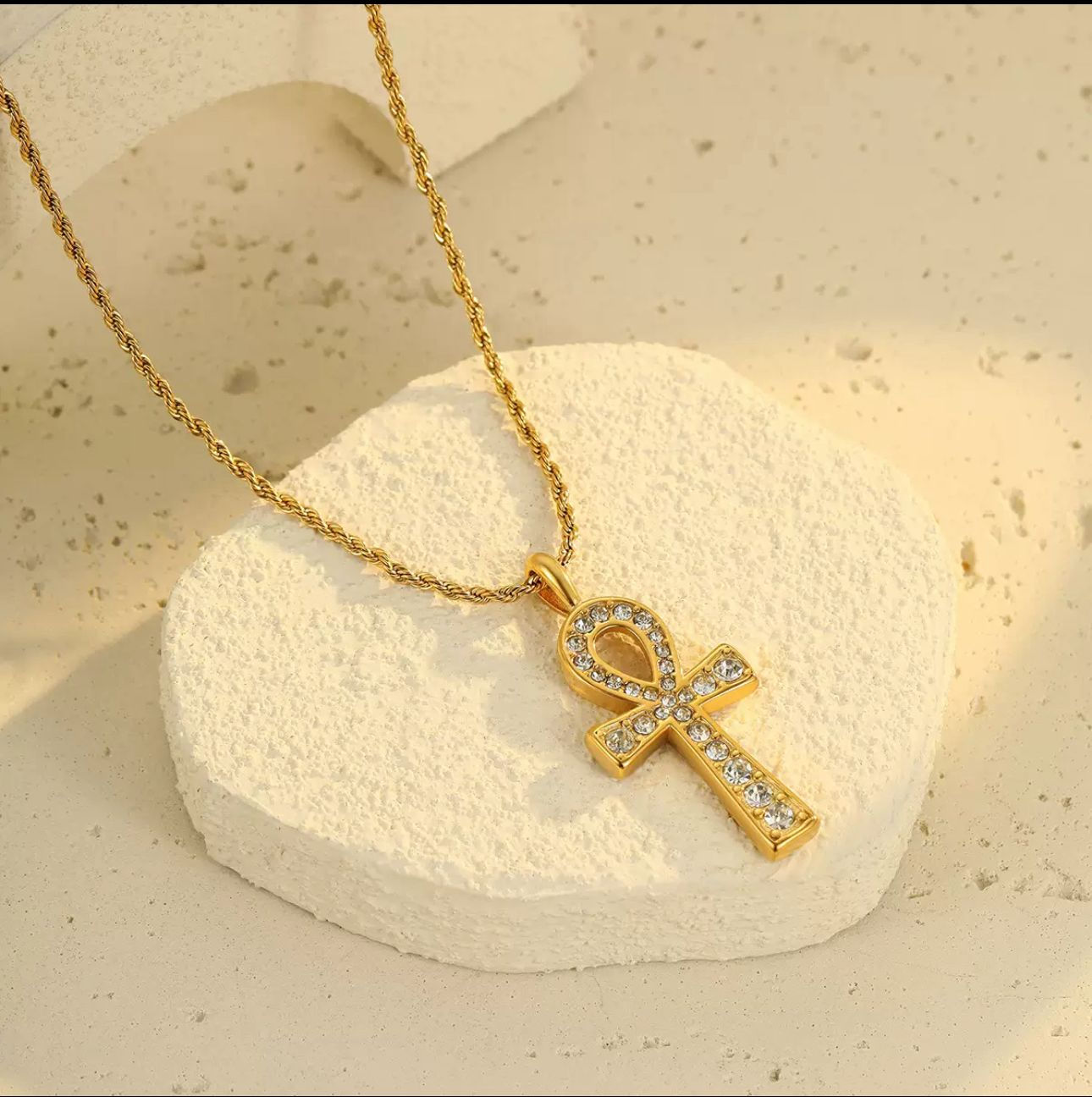Dinsy cross chain necklace