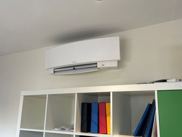 Climatisation AirAir réversible DAIKIN Emura3.jpg