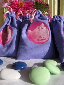Sachets de dragées pour le baptême d'Aline!