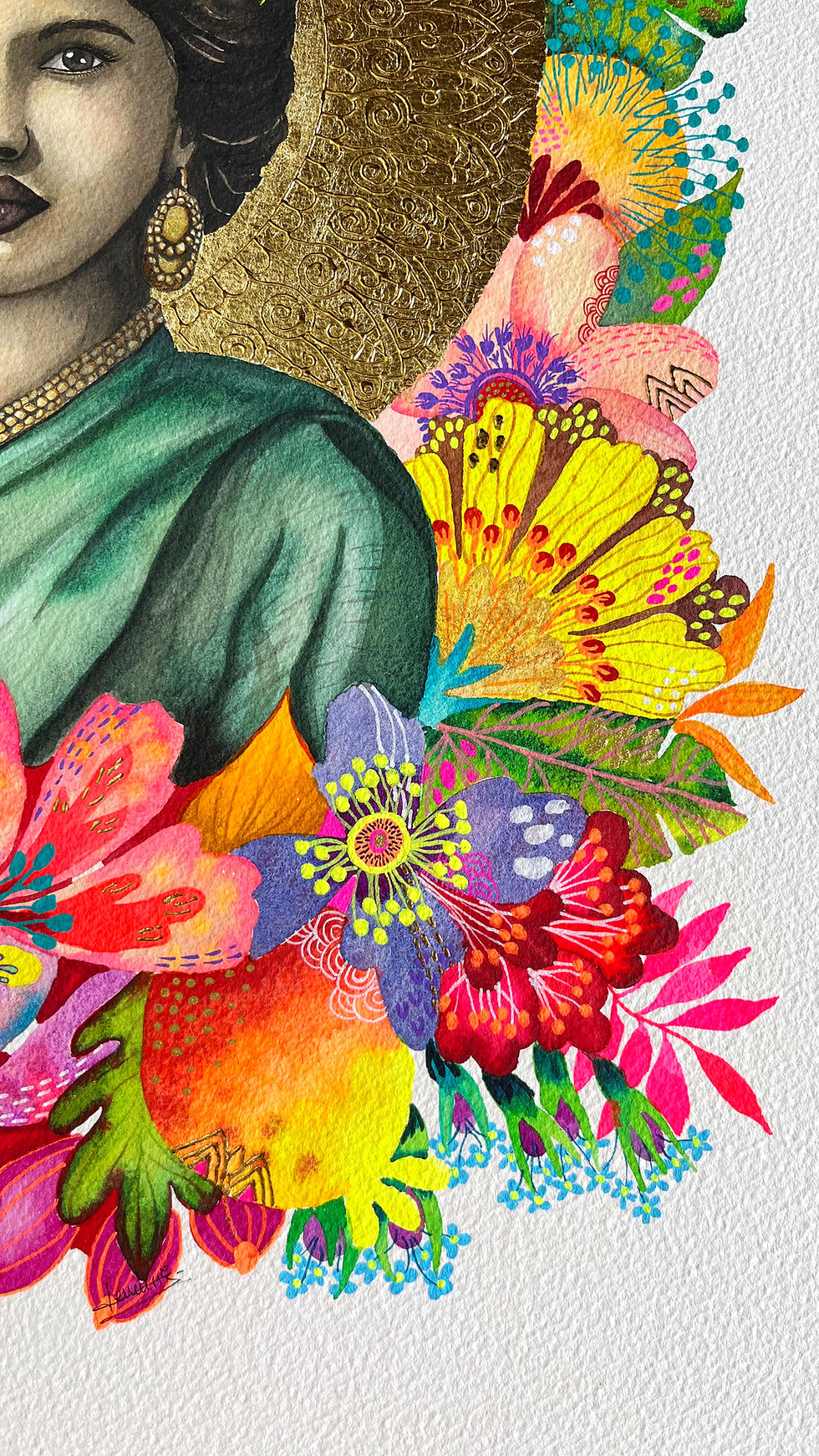 Thumbnail: Peinture aquarelle de Caroline Venencie, artiste peintre de prestige. Portrait d’une femme indienne dans un décor floral exot