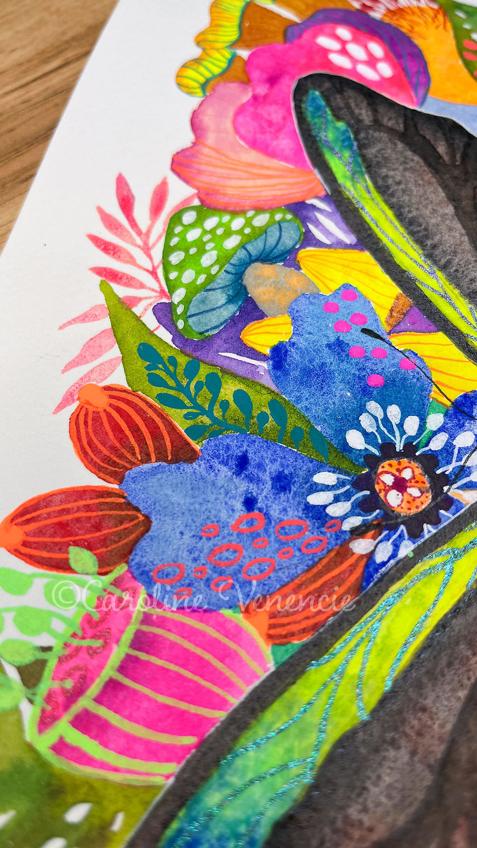 Thumbnail: Œuvre florale et animalière présentée dans un lieu raffiné, parfaite pour galeries et investisseurs.