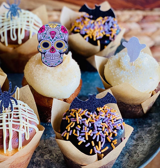 Halloween Cupcakes 2_edited.jpg
