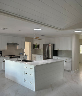 Kitchen1.jpg
