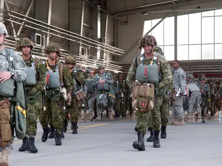 Looking to the Future / Regarder vers l'avenir