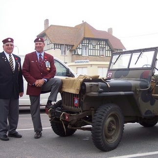 Robertson (Maroon) and his cousin (ex 1 and 2 RCR jumper from the early 60’s) , Juno Beach 2007