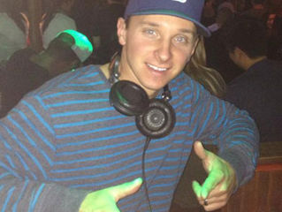 DJ GROOVE TECH