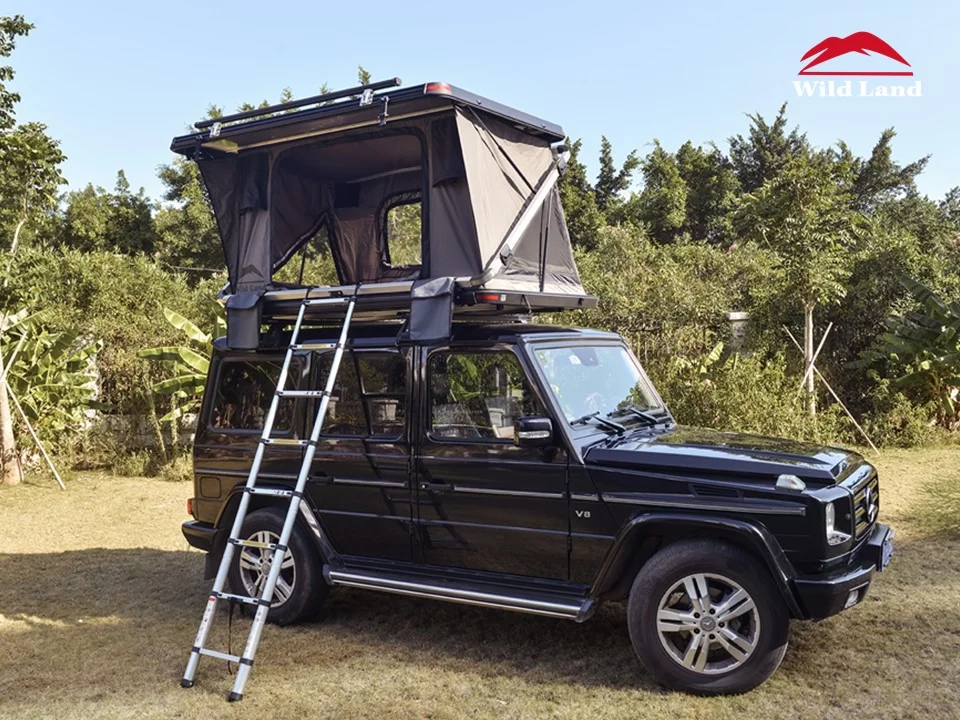 Rock-Cruiser-Roof-top-tent-Wildland-2.webp