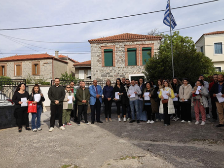 Απονομή βεβαιώσεων νέων αγροτών στη Φίλια από τον Δήμαρχο Ταξιάρχη Βέρρο
