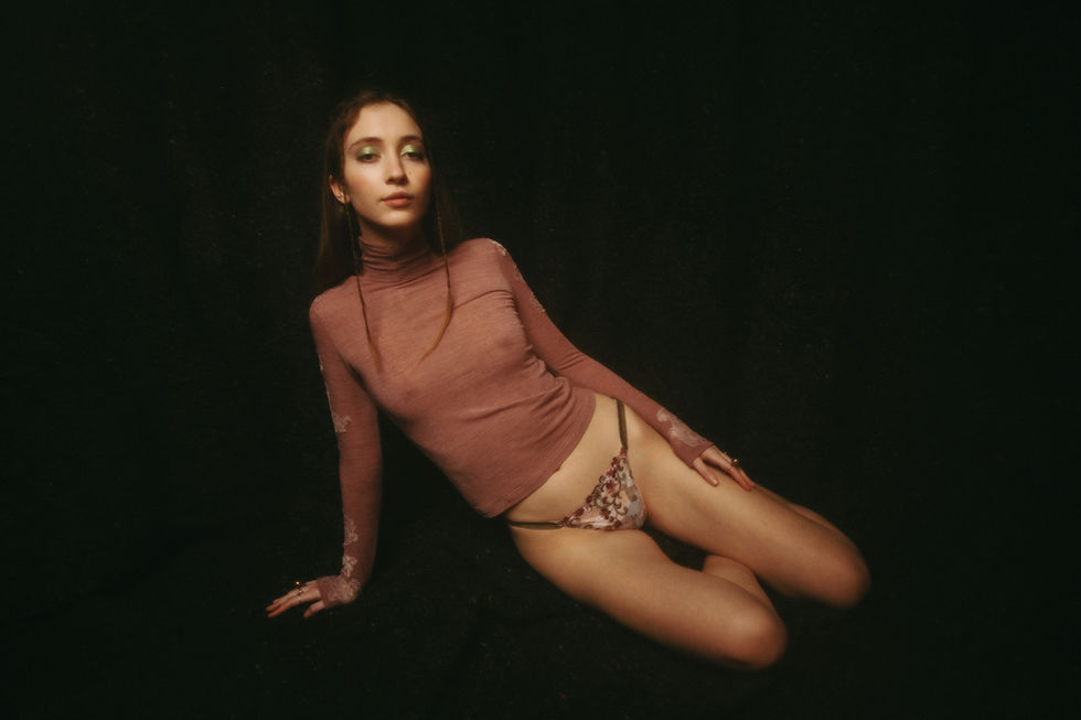 Thumbnail: Dusty Ping Woolen Lacy Sleeves Turtleneck on Model Front View
