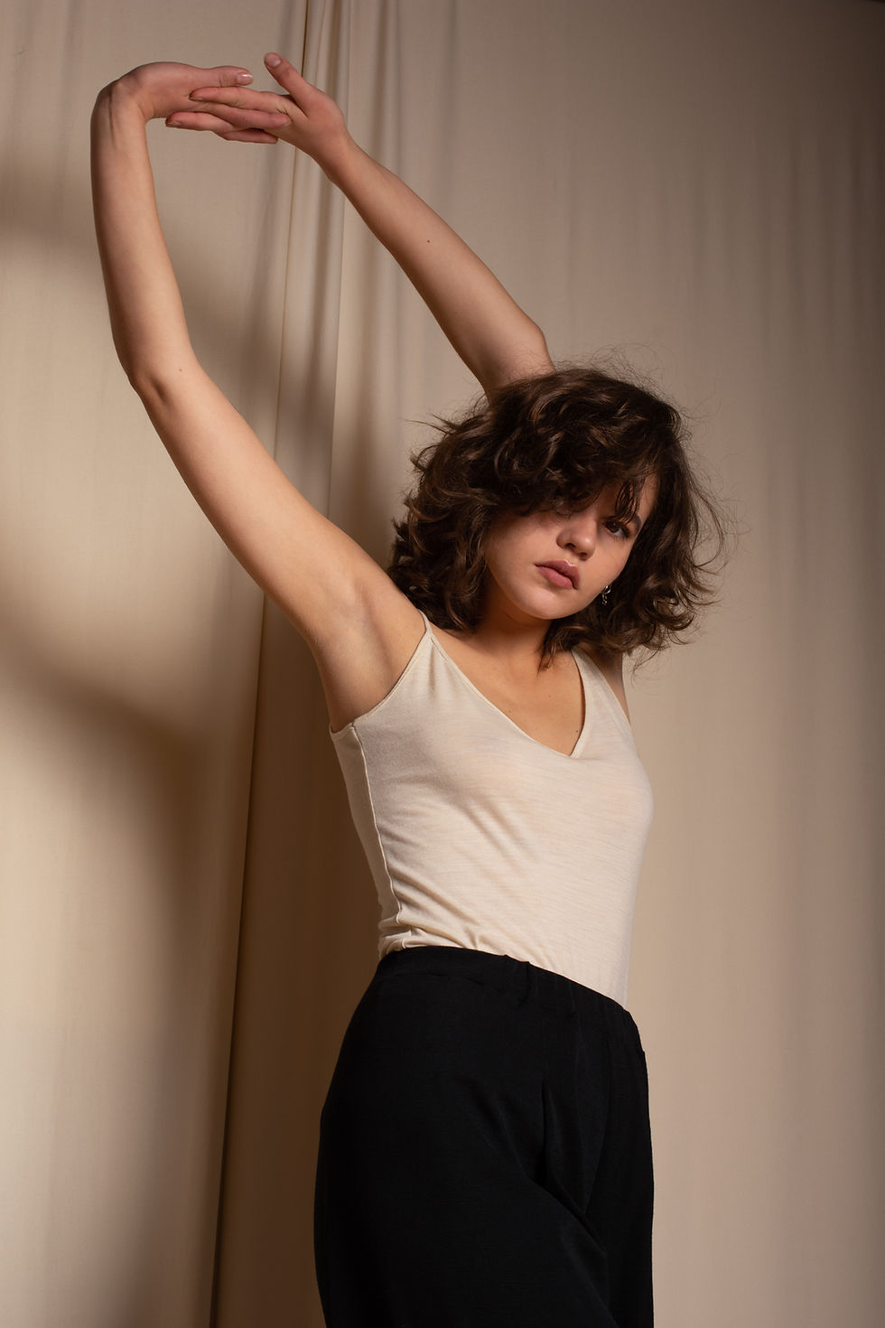 Creamy Thin Woolen Camisole Undershirt on Model