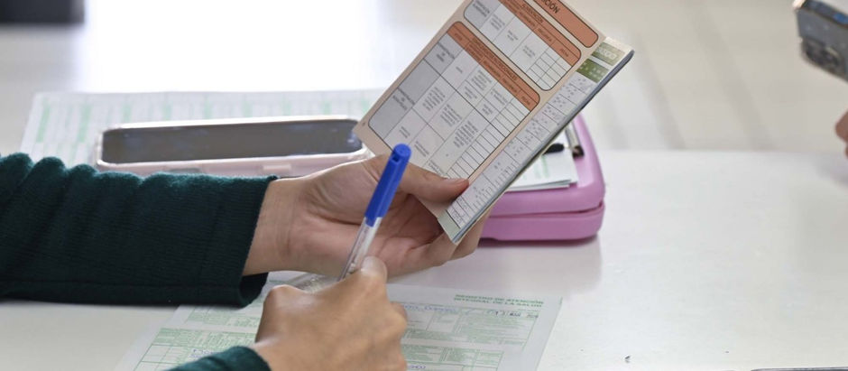 ¡Protección en las aulas! La UAS y el IMSS refuerzan la salud preventiva con jornada de vacunación en la Facultad de Odontología; logra cobertura total