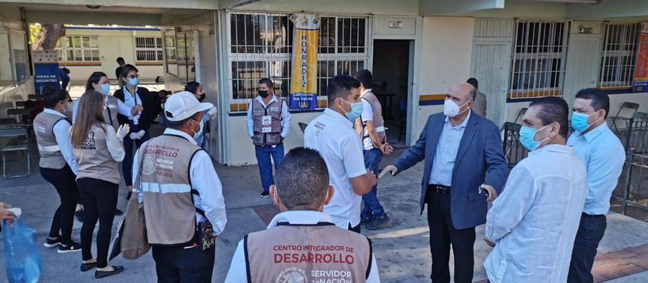 Con el apoyo de brigadistas e infraestructura, participa la UAS en proceso de vacunación de adultos