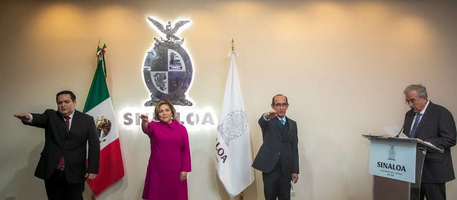 ROCHA TOMA PROTESTA A MÁS FUNCIONARIOS DE SU GOBIERNO