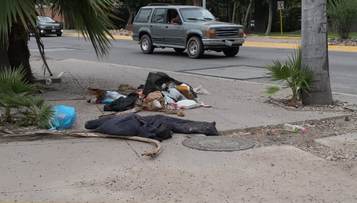 *¡¡ES UN BASURERO EL TEATRO INGENIO DE LOS MOCHIS!!