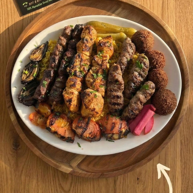 Best Lebanese catering platter in Windsor Ontario — large mixed grill family platter for catering from Aromas Cafe by 7Spices