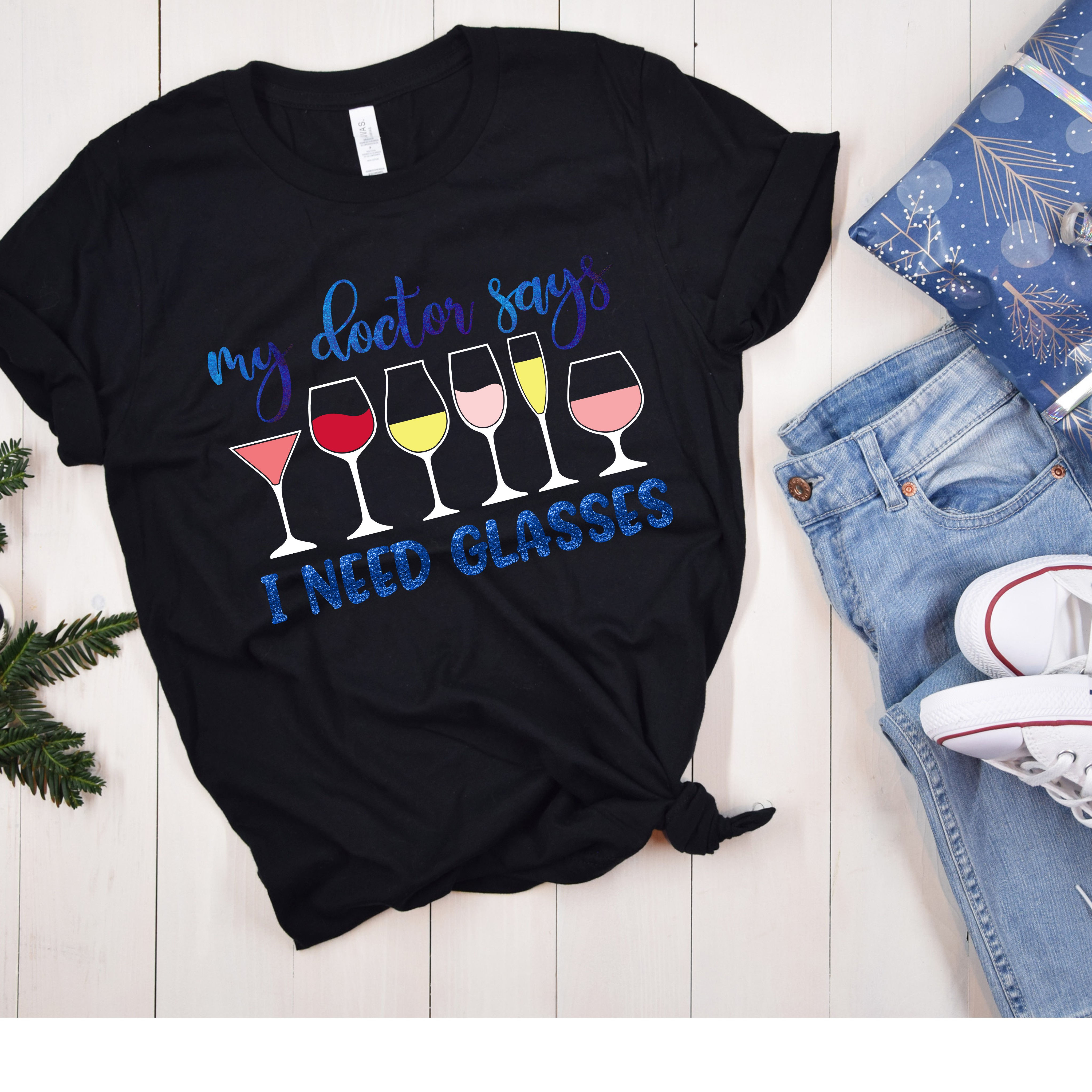 T-shirt - My Doctor says I need Glasses - Women's