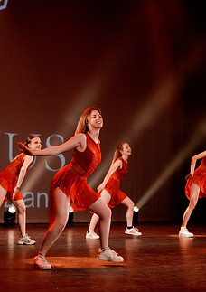 2025 - Invictus383HR.jpg