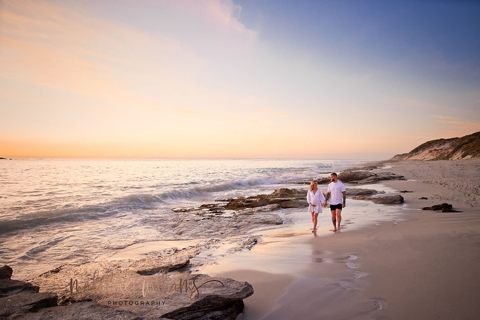 maternity photo shoot in perth beach