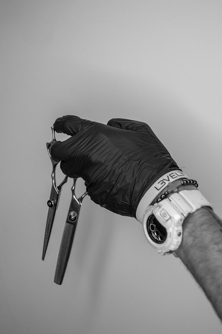 Black & White Photo Scissors.jpg