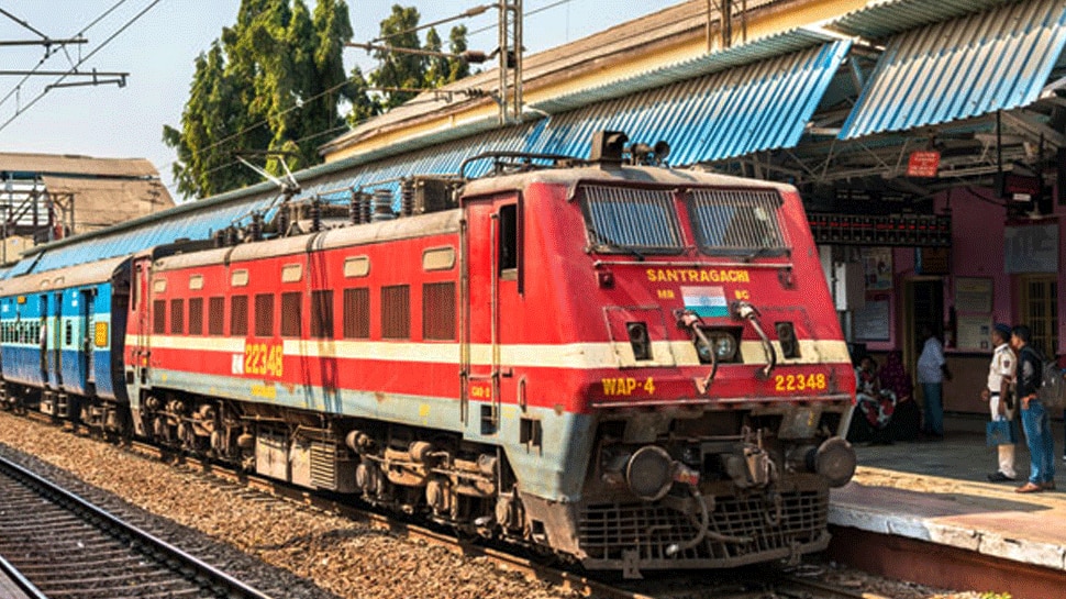बिहार जाने वाली ट्रेनों में महिलाओं के लिए रिजर्व रहेगी सीटें।