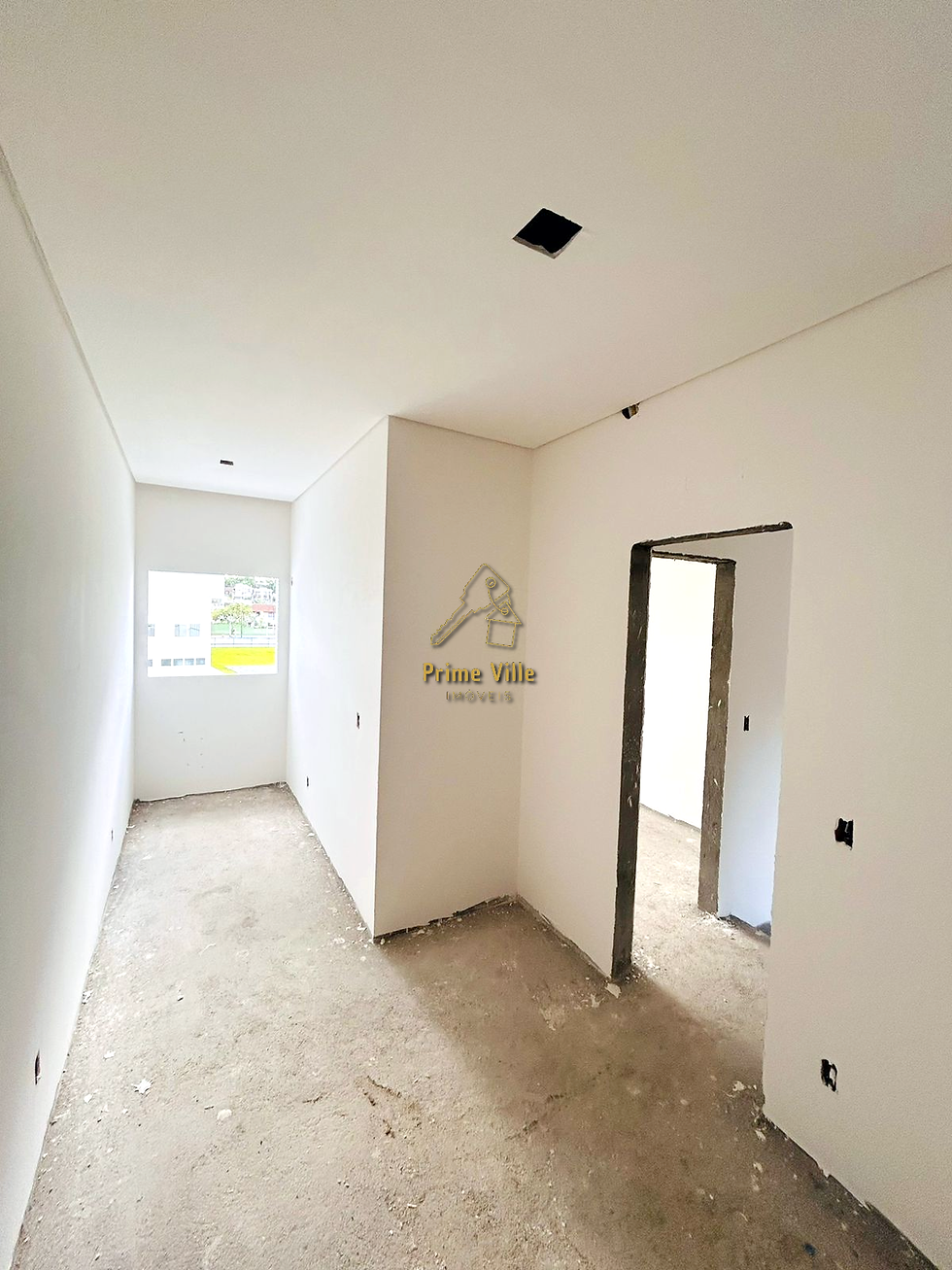 Miniatura: Geminado com Suíte e 2 Dormitórios no Saguaçu