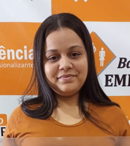 Talita Rosa Ferreira de Jesus.