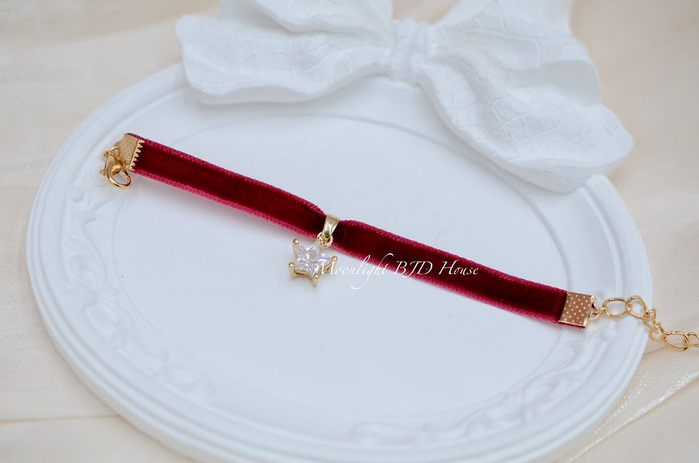 Thumbnail: 2022 Oct ONE OFF Necklace by Moon