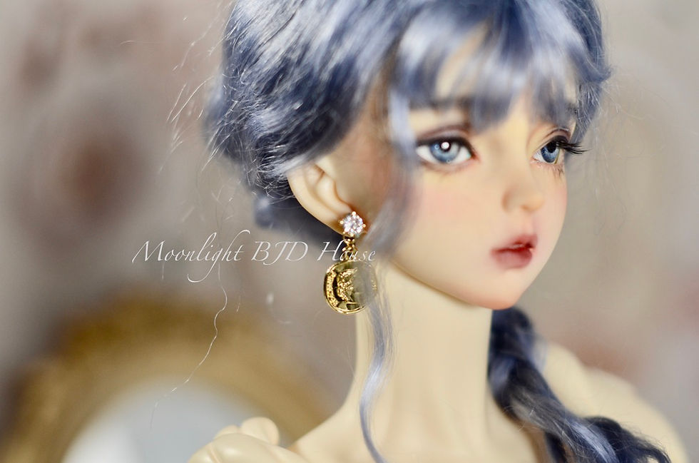 Thumbnail: Dec ONE OFF Earrings (Single) by Moon