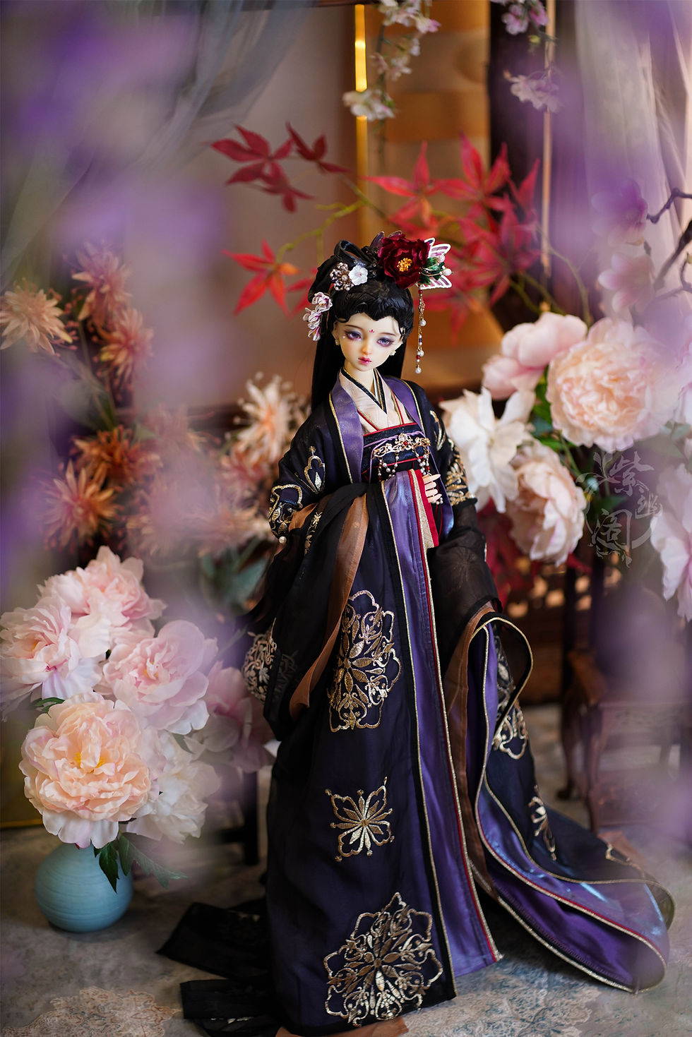 縮圖：Hong Chen Wan Deng by Z.Y.G