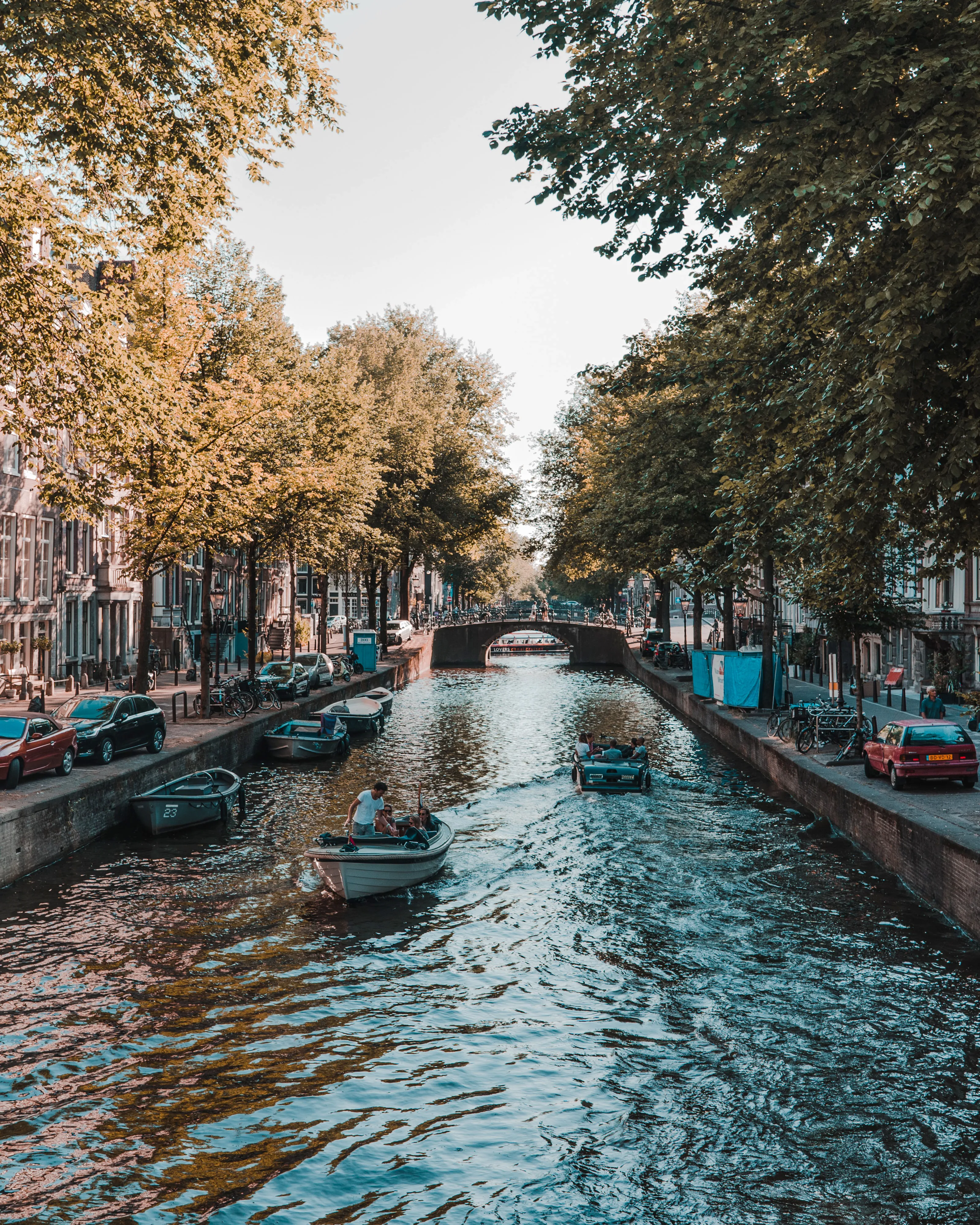 Amsteradm_eirik-skarstein-Vgr-_65__lw-unsplash.jpg.webp