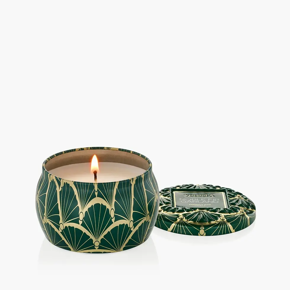 Miniatura: Noble Fir Garland Mini Tin Candle