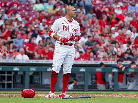 The Redlegs Are the Bumlegs to Start 2022
