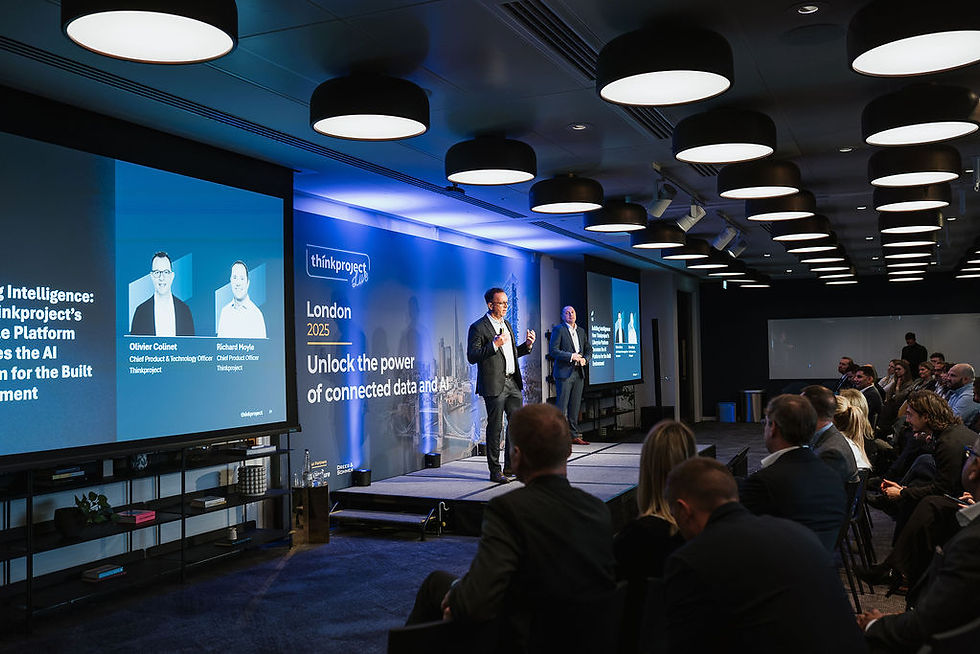 Paris, London, Auckland, Frankfurt: Was globale Roadshows und jährliche Workshops wirklich brauchen