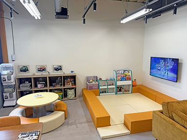 キッズルームも完備！