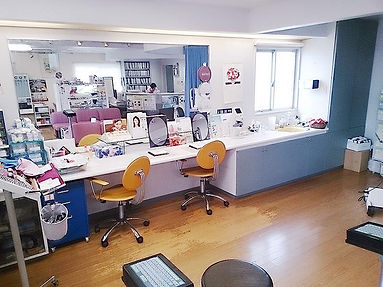 メガネ・コンタクトレンズを処方致します。