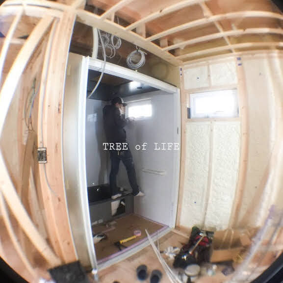 バスルーム施工中