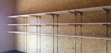 むくり屋根の家_ガレージ