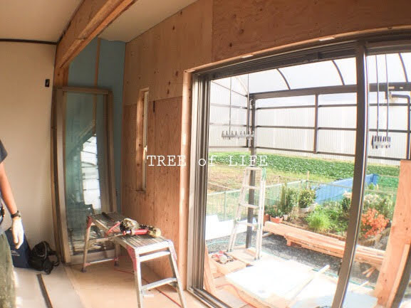 断熱材施工済みです。