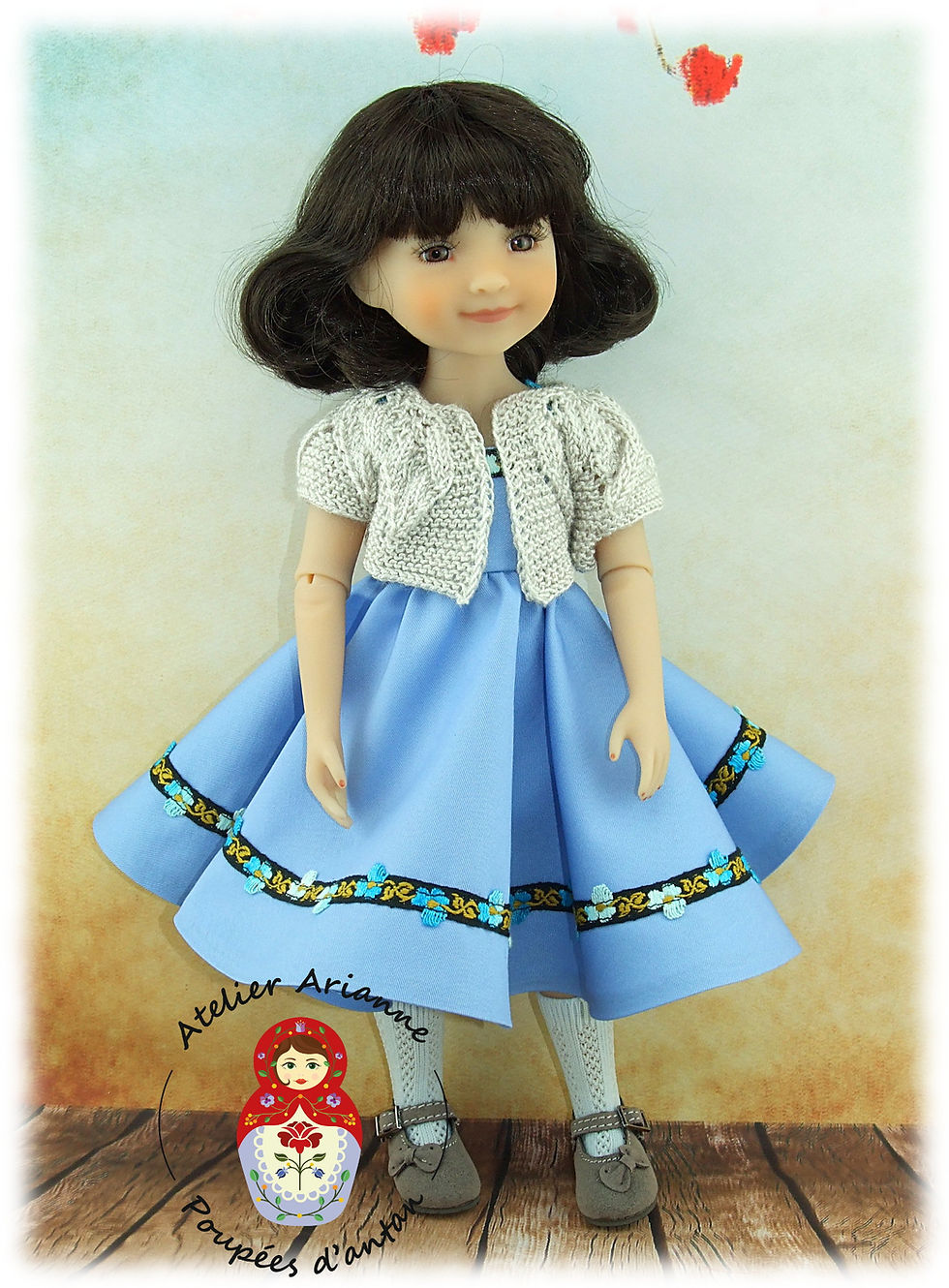 Miniature : Tenue Nadette pour poupée Ruby Red