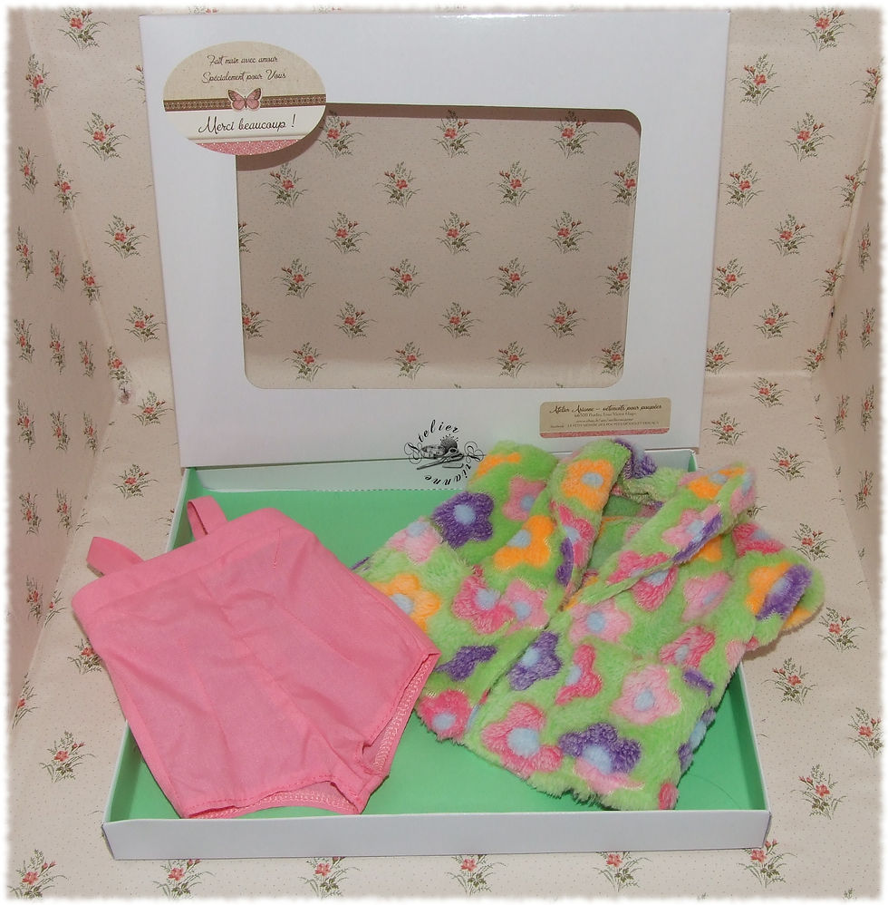 Miniature : Tenue Françoise Juillet 1956