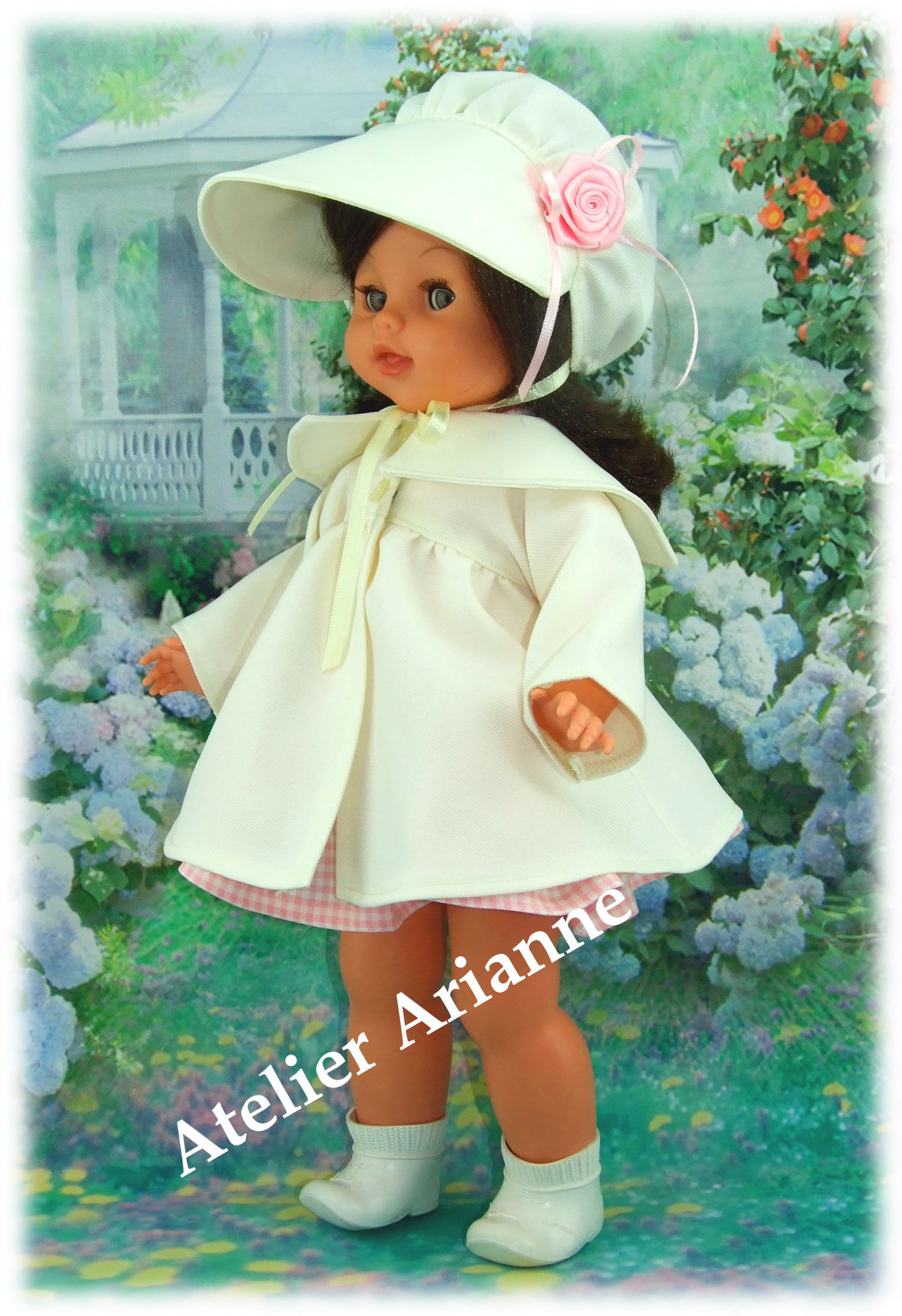 Tenue Bettina pour poupée Bella 38-40 cm manteau + chapeau