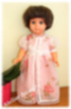 Miniature : Tenue Août 1968 pour poupée de Modes et Travaux Marie-Françoise, chemise de nuit