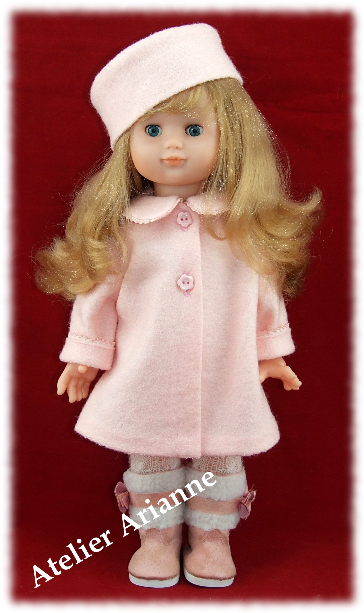 Tenue Gaëlle pour poupées  Emilie de Modes et Travaux