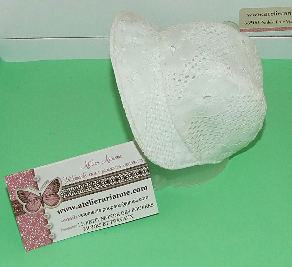 Miniature : Chapeau pour poupée Françoise Modes et Travaux Broderie Anglaise