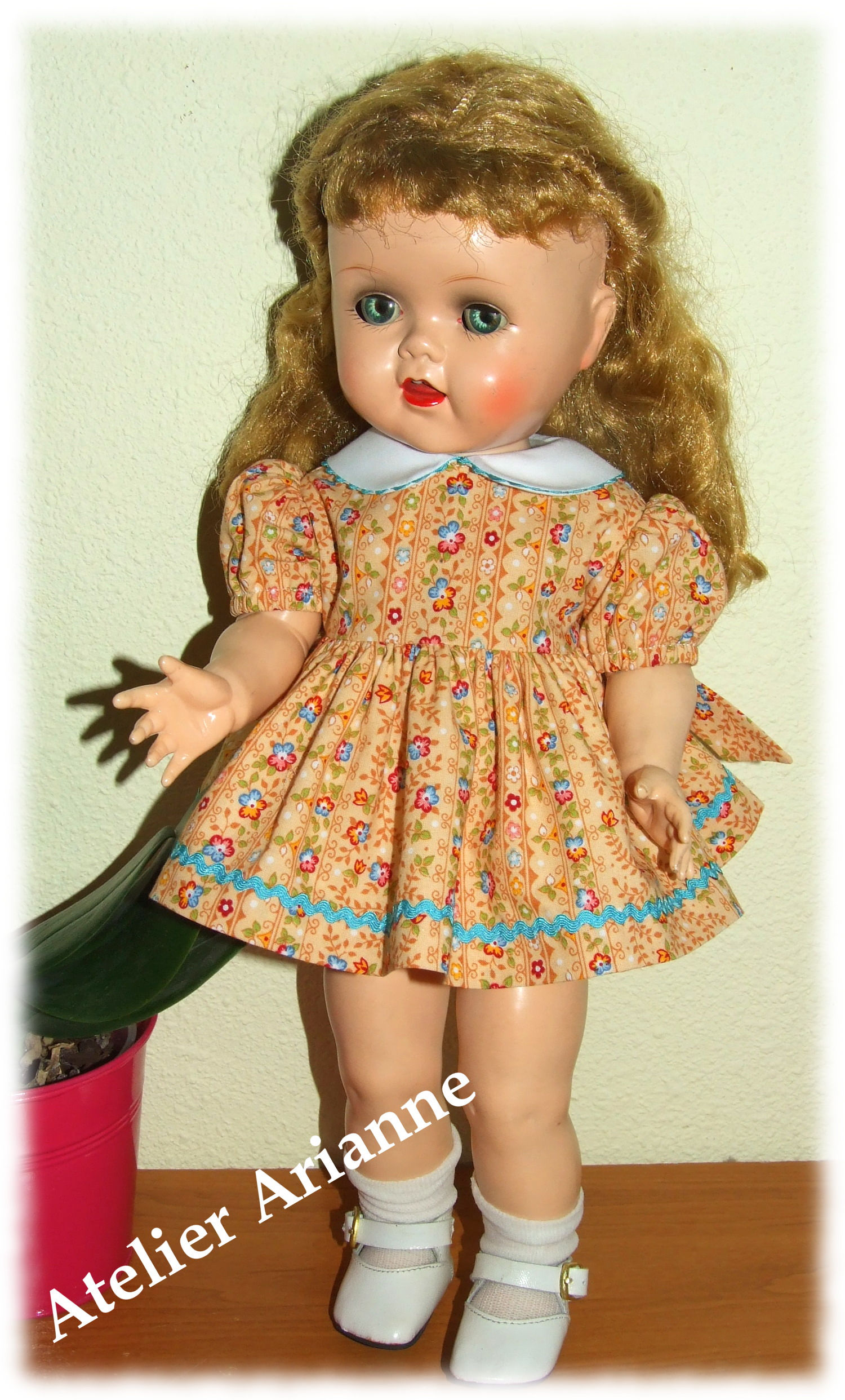 Tenue Lise pour poupée Evelyne 38 cm, Petite Fille de France