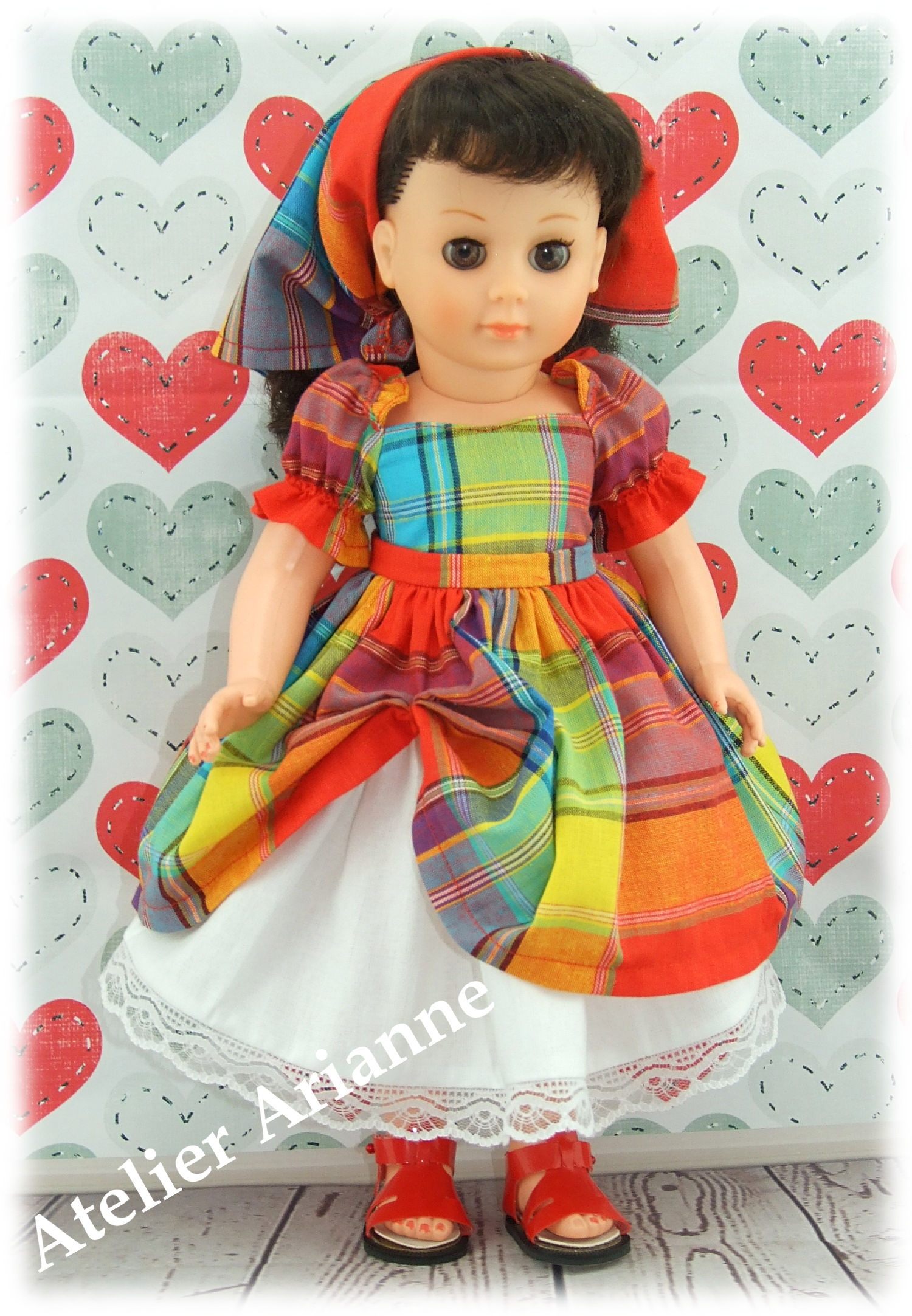 Tenue pour poupée Marie-Françoise  Modes et Travaux Juin 2003