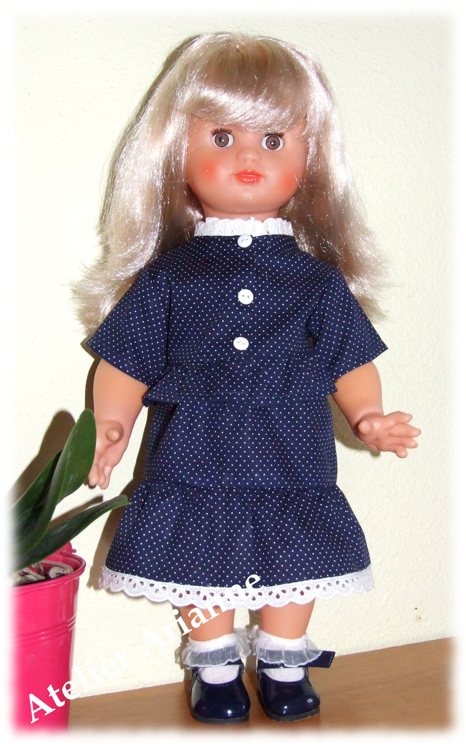 Tenue pour poupée Emilie de Modes et Travaux Juin 1987