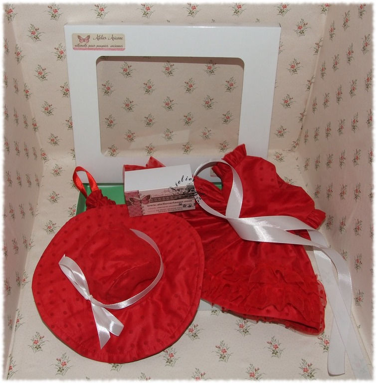 Miniature : Tenue pour poupée Françoise Modes et Travaux Juillet 1952