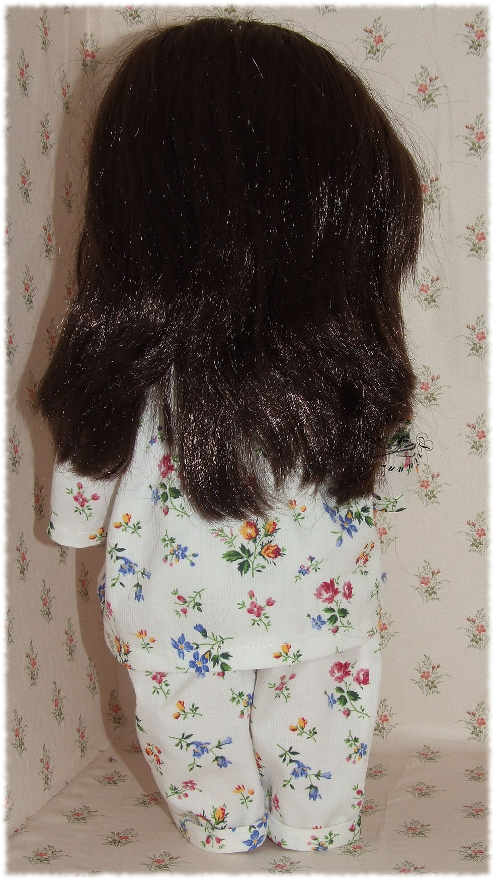Miniature : Tenue pour poupée Emilie Modes et Travaux Mars 1953